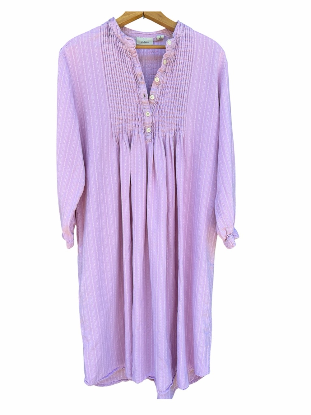 L.L. Bean Light Pink Dobby Striped Pintuck Flannel Nightgown. - Picture 1 of 8